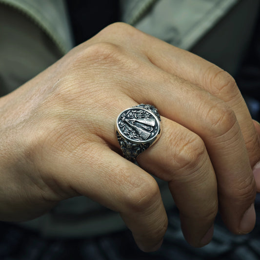 The Empress's Silent Prayer Ring