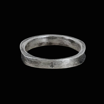 Abyssal Echo Ring