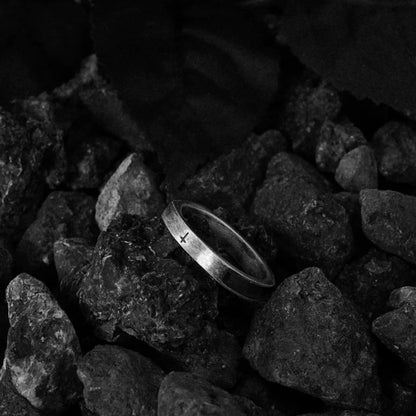 Abyssal Echo Ring