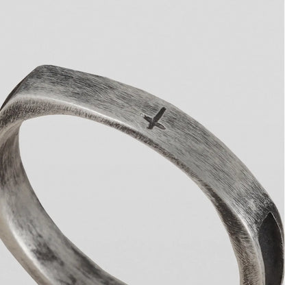 Abyssal Echo Ring