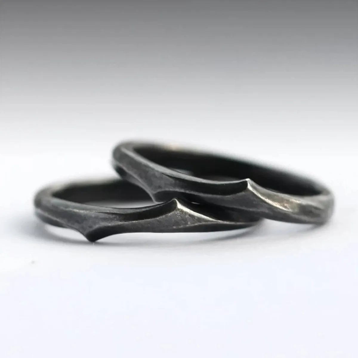 Black Thorns Ring