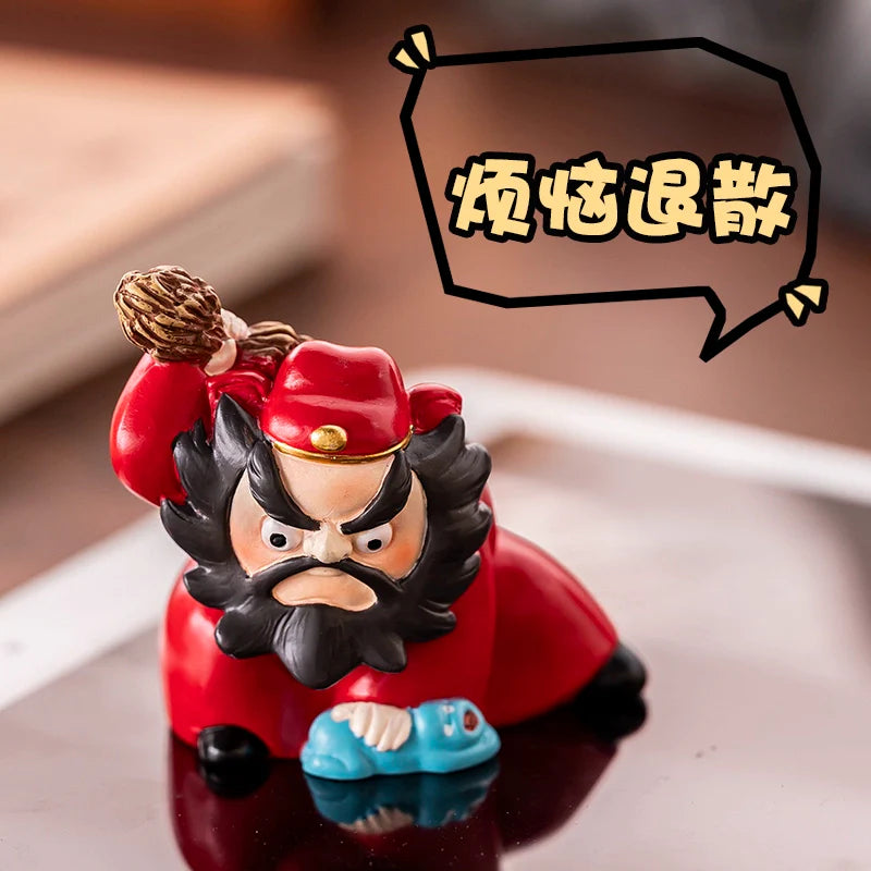 Zhong Kui Folklore Sculpture – Guardian of Resilience and Prosperity