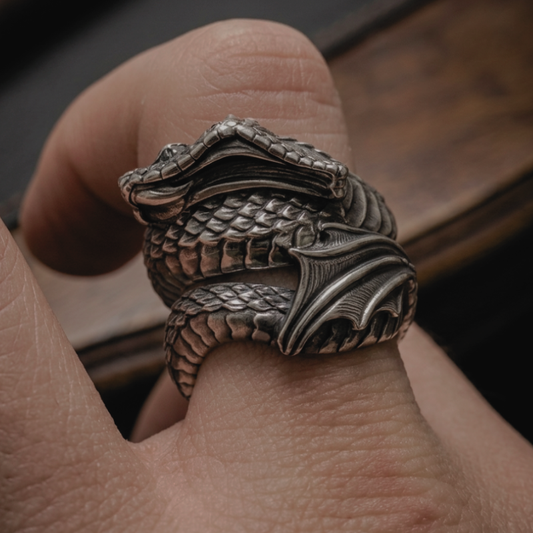 Abyssal Queen Ring