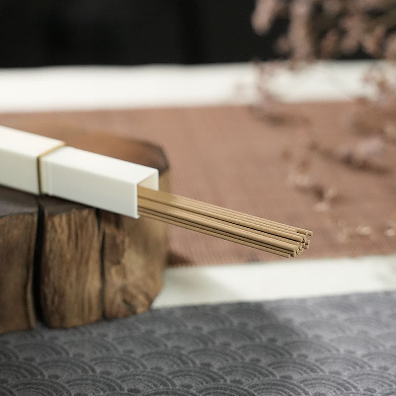 24 Solar Terms Incense Set – Seasonal Aromatherapy Essence