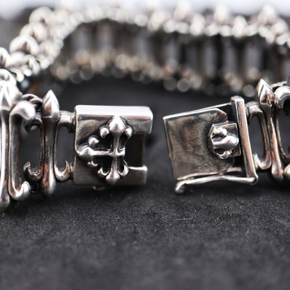 Crusader's Fortress Bracelet