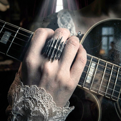 Kinetic Cage Ring