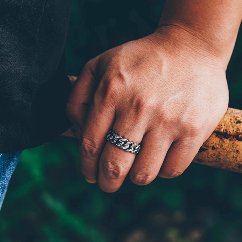 Cuban Chain Ring