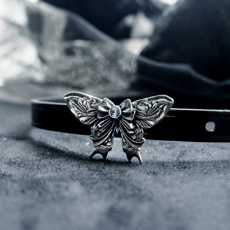 Nocturnal Chocker