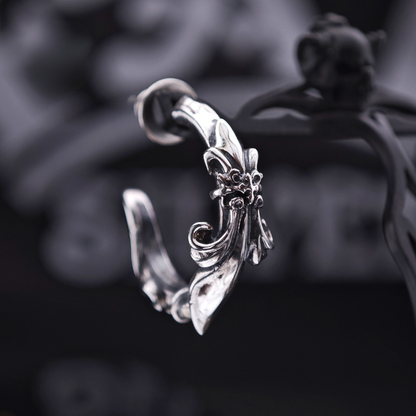 Fleur-de-lis Midnight Grace