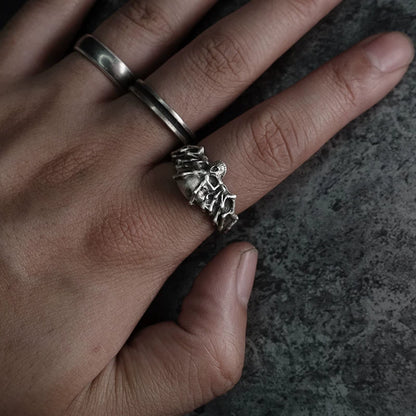 Eternal Vines Ring
