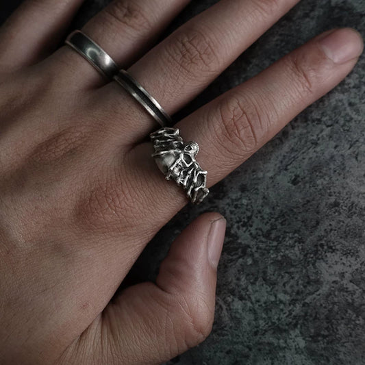 Eternal Vines Ring