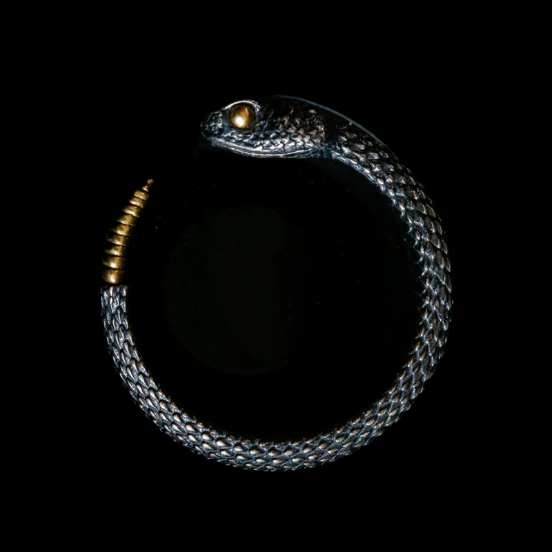 Venomous Circle Ring