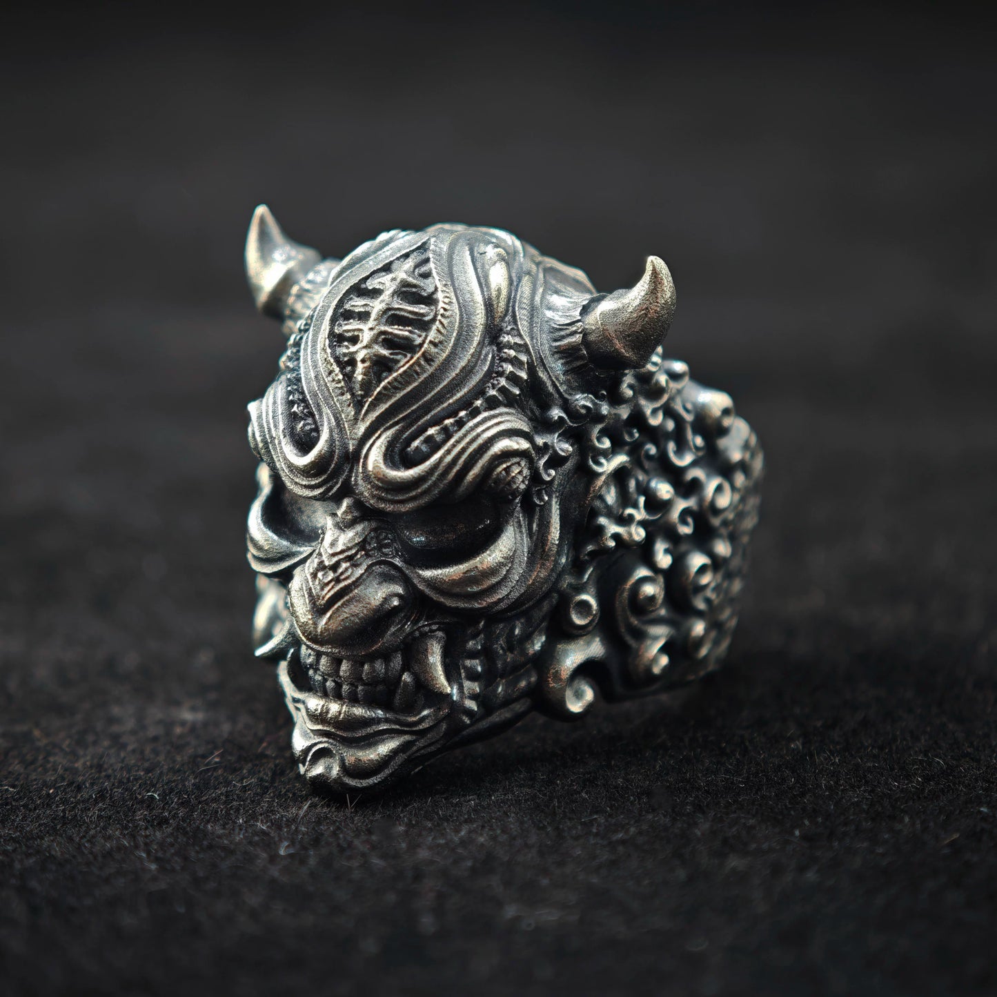The Undying Ronin Ring